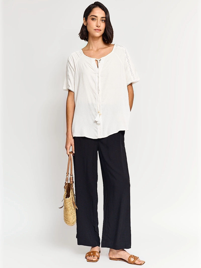 BLUSA MUJER AZIZ MANGA CORTA BORDADA - 4