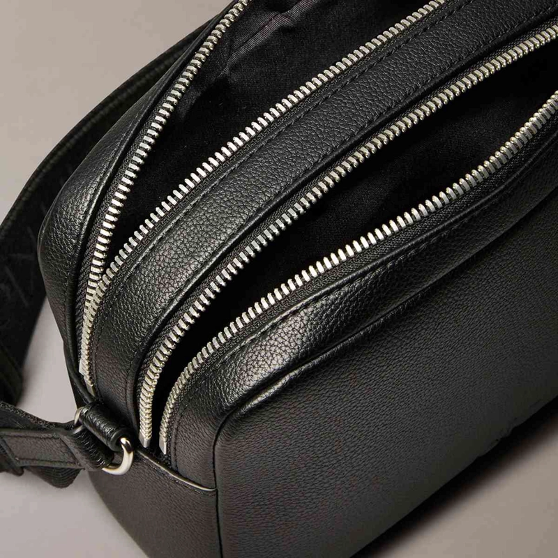 CARTERA CALVIN KLEIN 4K3124G001 - 2