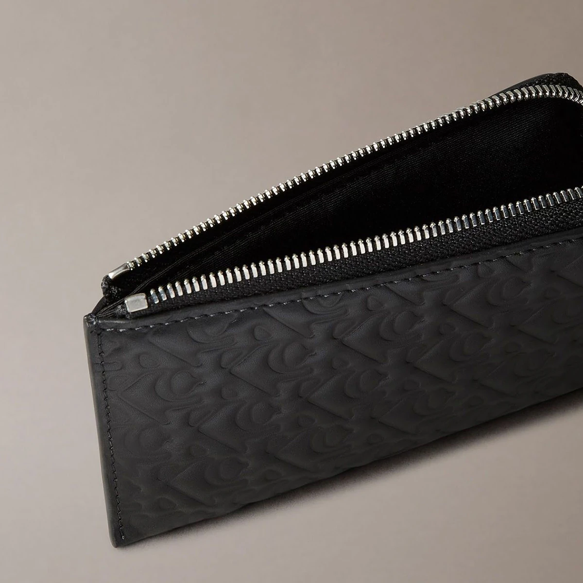 BILLETERA CALVIN KLEIN 4F1069G001 - 3