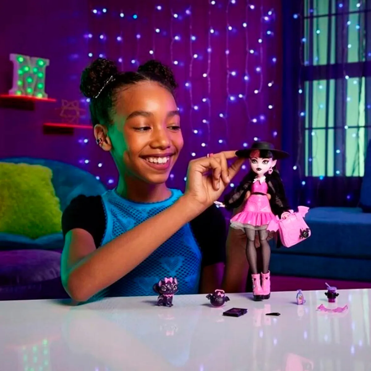 MUÑECA MONSTER HIGH DRACULAURA NUEVO LOOK - 5