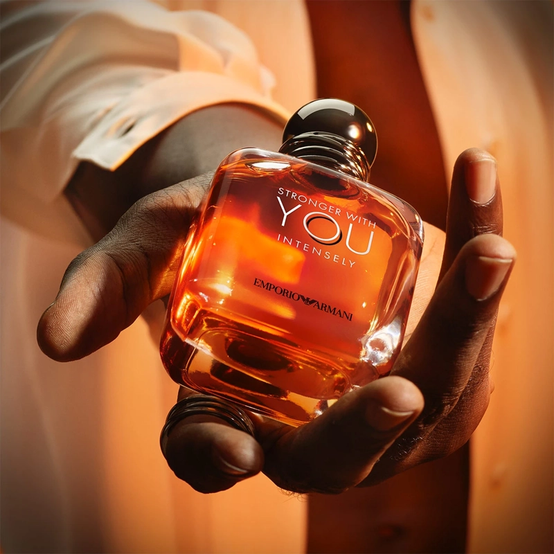 PERFUME GIORGIO ARMANI STRONGER WITH YOU INTENSELY HOMBRE EDP 50 ML - 4
