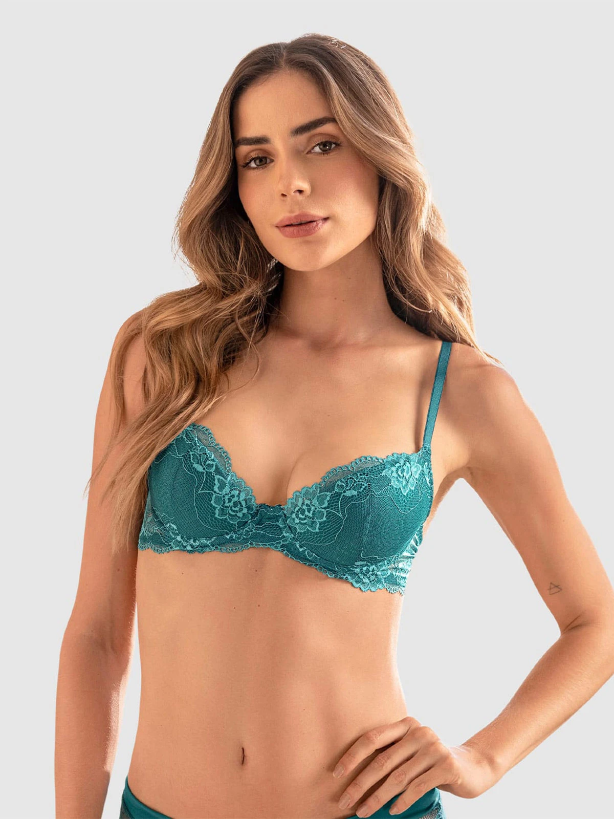 SOSTÉN LEONISA ENCAJE - 1