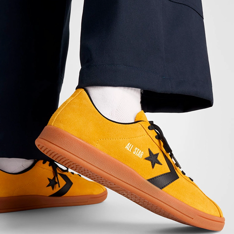 ZAPATILLAS UNISEX CONVERSE URBANO AMARILLO CLASSIC TRAINER - 7