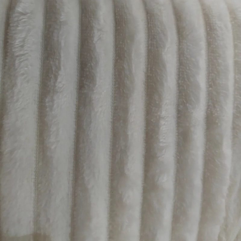 MANTA ILLUSIONS FLANNEL CREMA - 2