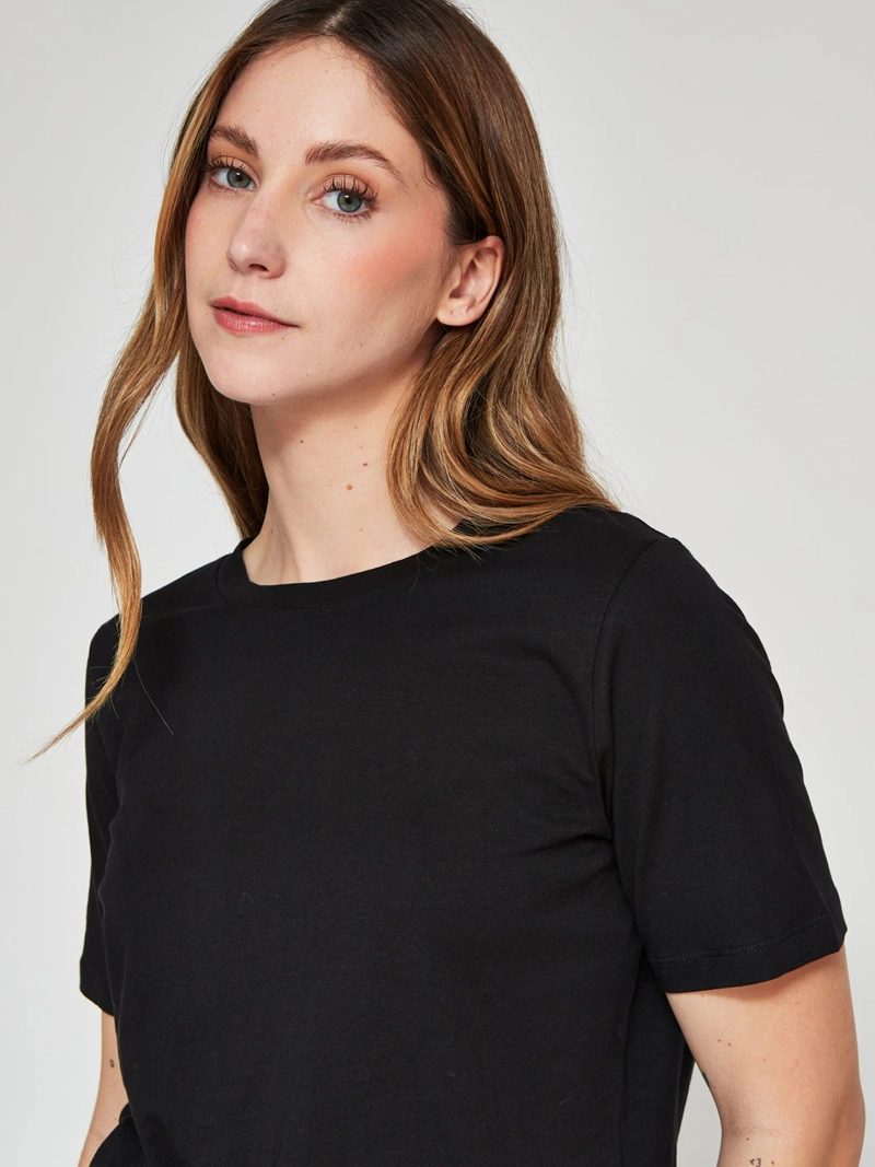 POLERA MUJER ONLY ALGODÓN  - 3