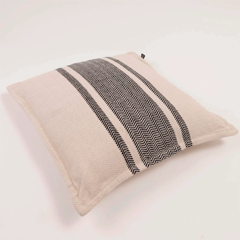 COJÍN MAISON LINETT HORIZONTAL TIERRA 50X50 CM - 1