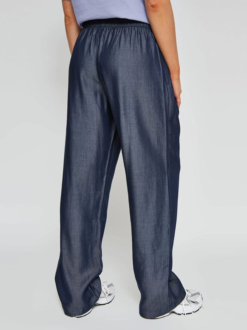 JEANS MUJER CALVIN KLEIN  - 2