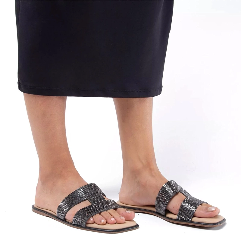 SANDALIAS MUJER GACEL NEGRO ODETH CUERO - 2
