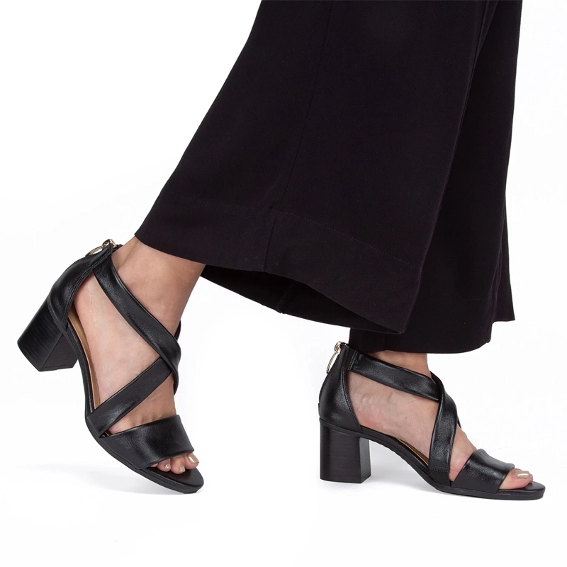 SANDALIAS MUJER GACEL NEGRO ROXXY CUERO - 2