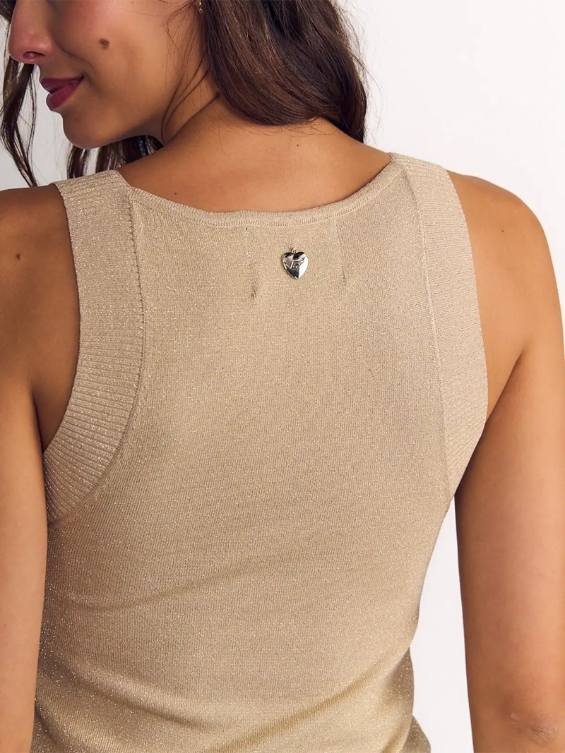POLERA MUJER ELLUS SIN MANGAS - 4