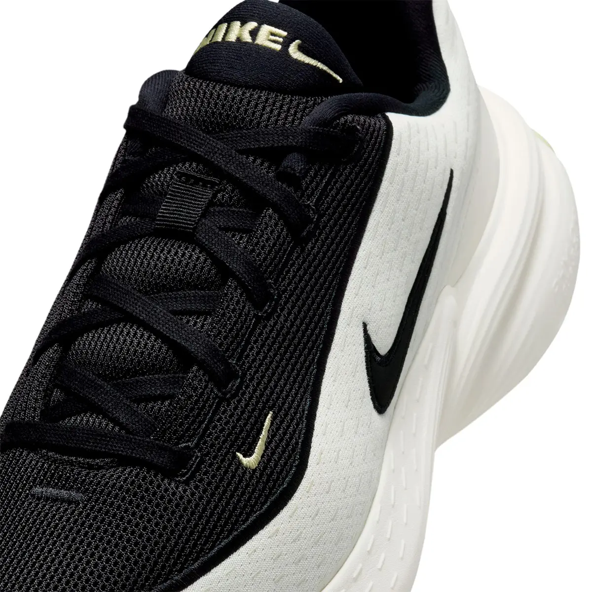ZAPATILLAS HOMBRE NIKE URBANO BLANCO UPLIFT SC - 7