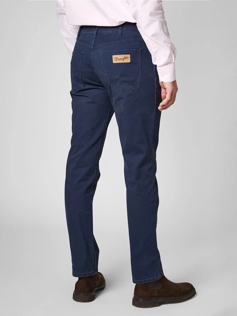 PANTALÓN GABARDINA WRANGLER COLOR - 2