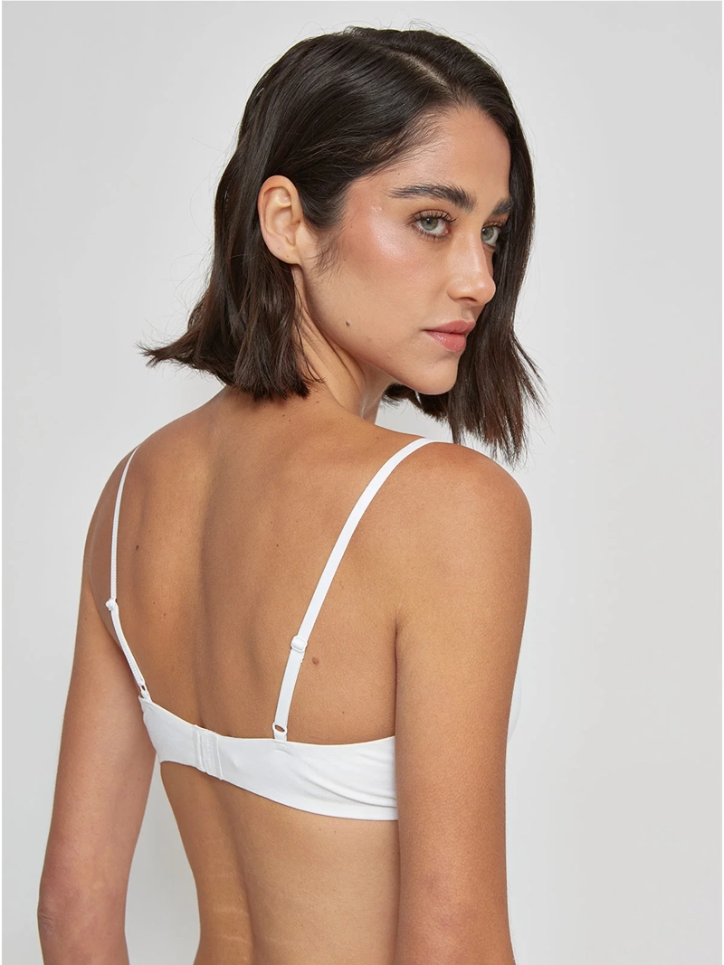 SOSTÉN CALVIN KLEIN QF8084 - 2