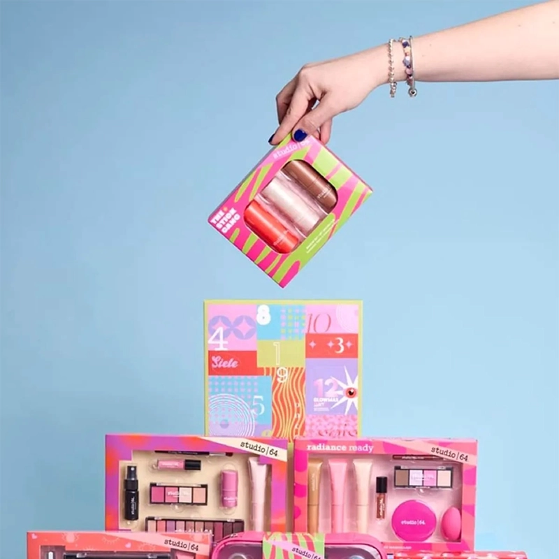 SET DE MAQUILLAJE STUDIO 64 GLOW ON BEAUTY - 7