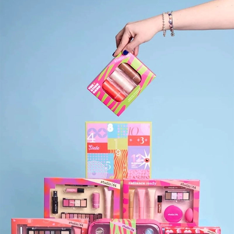 SET DE MAQUILLAJE STUDIO 64 VIBE & SHINE - 5