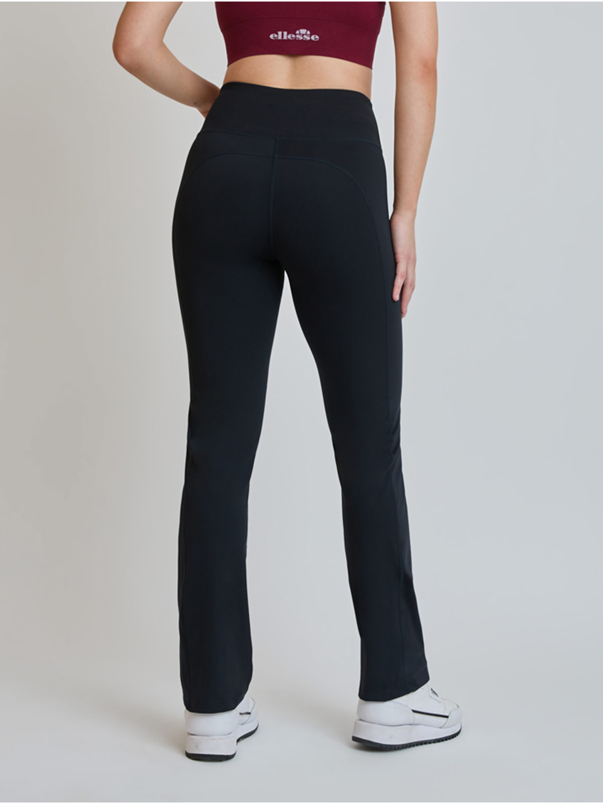 CALZA DEPORTIVA MUJER ELLESSE SALVADORA - 3