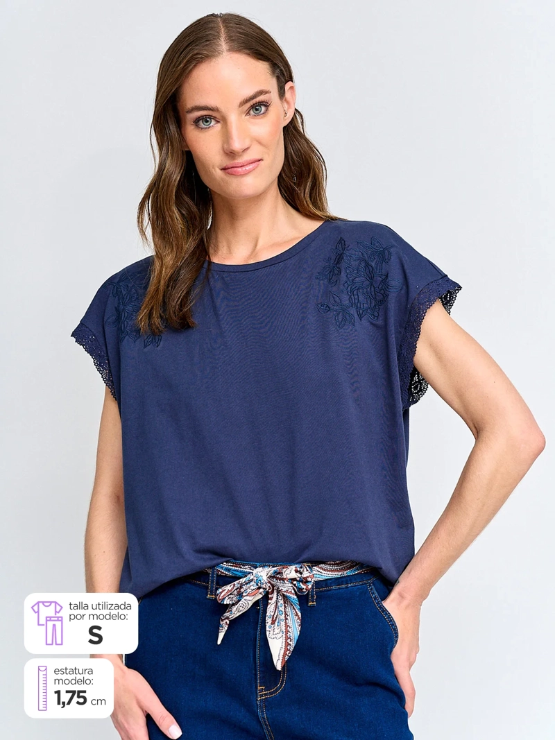 POLERA MUJER AZIZ ALGODÓN MANGA CORTA BORDADA