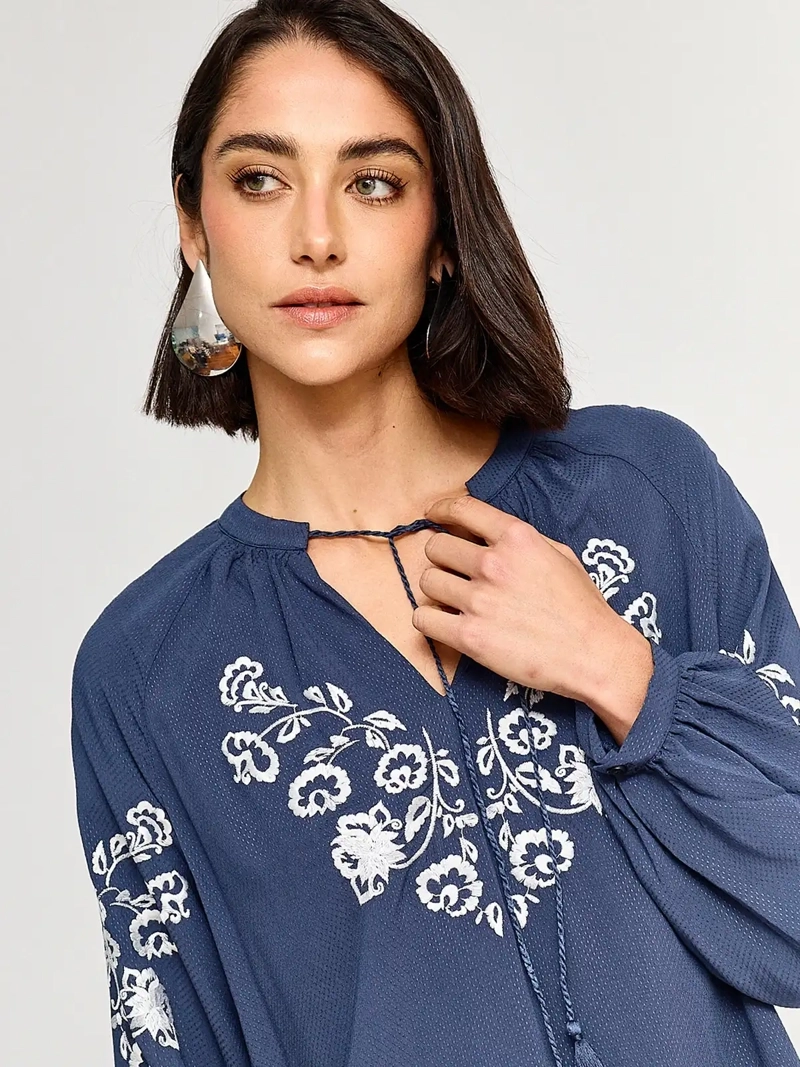 BLUSA MUJER AZIZ MANGA LARGA BORDADA - 3