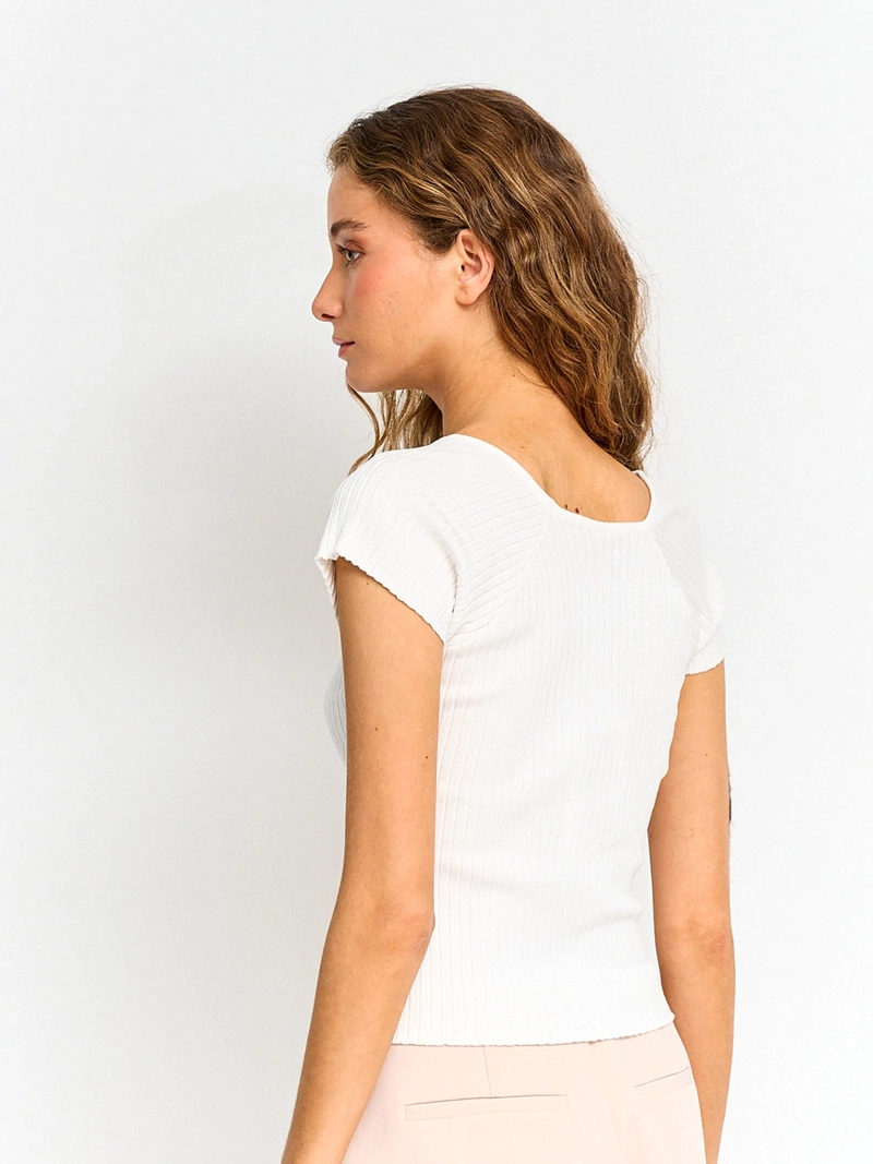 POLERA MUJER INDEX ESCOTE CORAZÓN MANGA CORTA - 2
