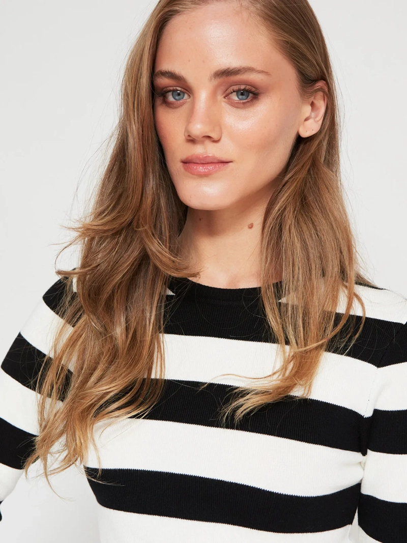 SWEATER MUJER INDEX MANGA LARGA BÁSICO - 3