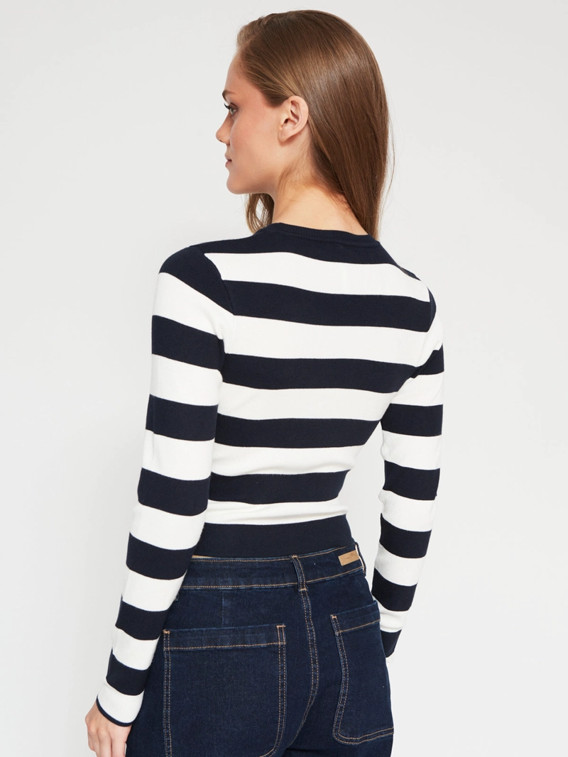 SWEATER MUJER INDEX MANGA LARGA BÁSICO - 2