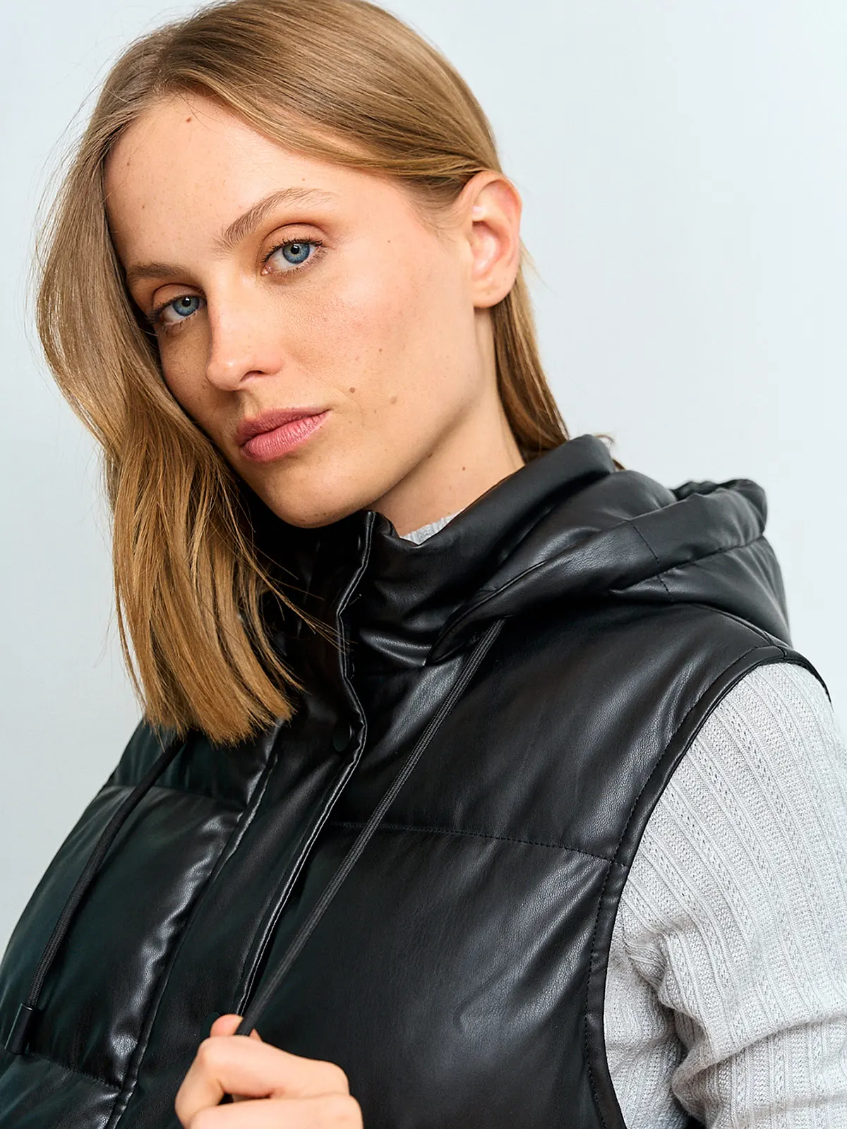 PARKA MUJER AZIZ SIN MANGAS - 3