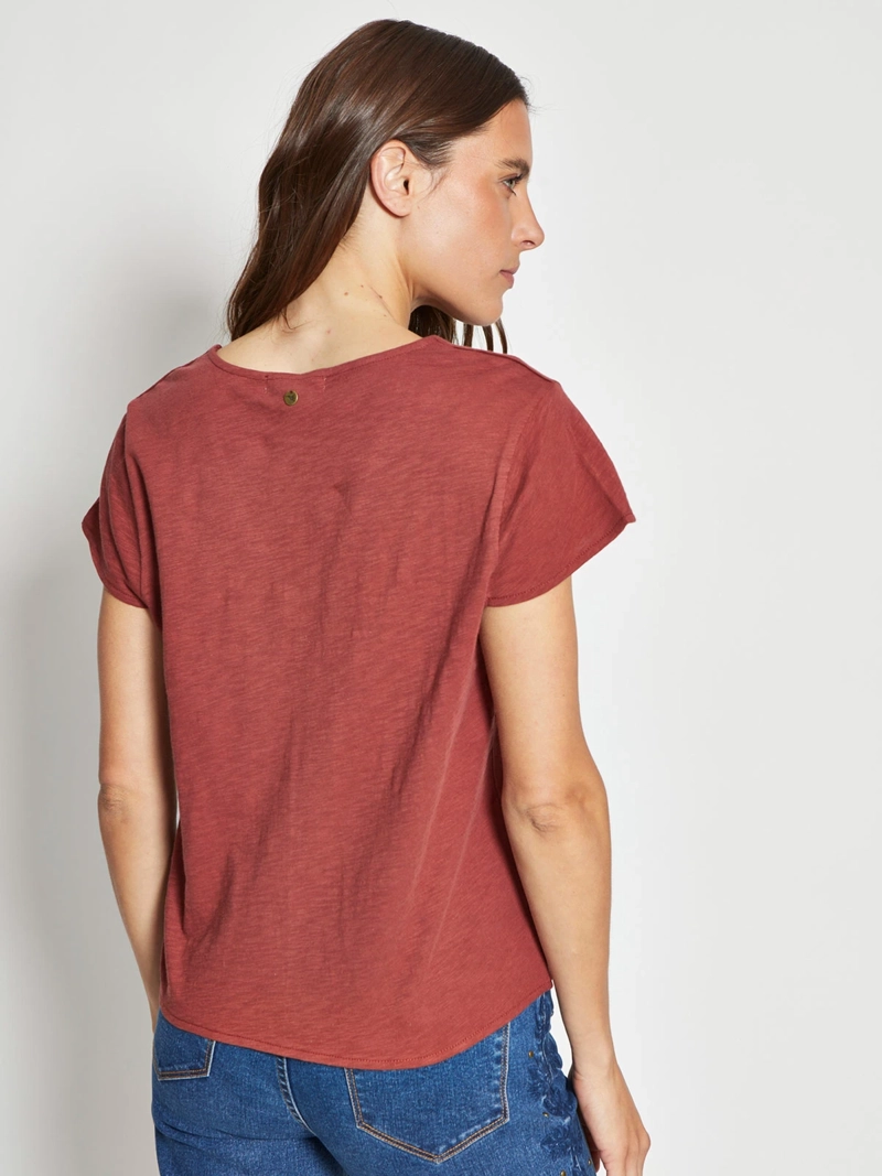 POLERA MUJER TATIENNE ALGODÓN MANGA CORTA TACHAS - 2