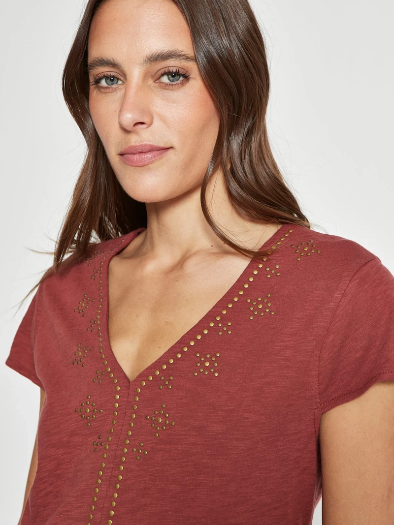 POLERA MUJER TATIENNE ALGODÓN MANGA CORTA TACHAS - 3