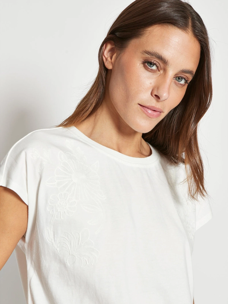 POLERA MUJER REGATTA ALGODÓN MANGA CORTA BORDADO - 3