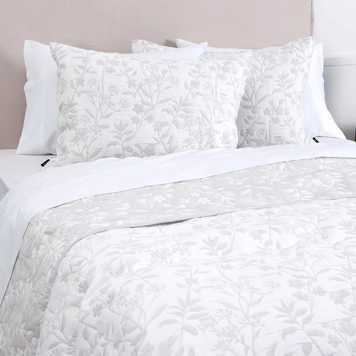 CUBRECAMA ALESSA JACQUARD GIARDIN KING VERDE - 2