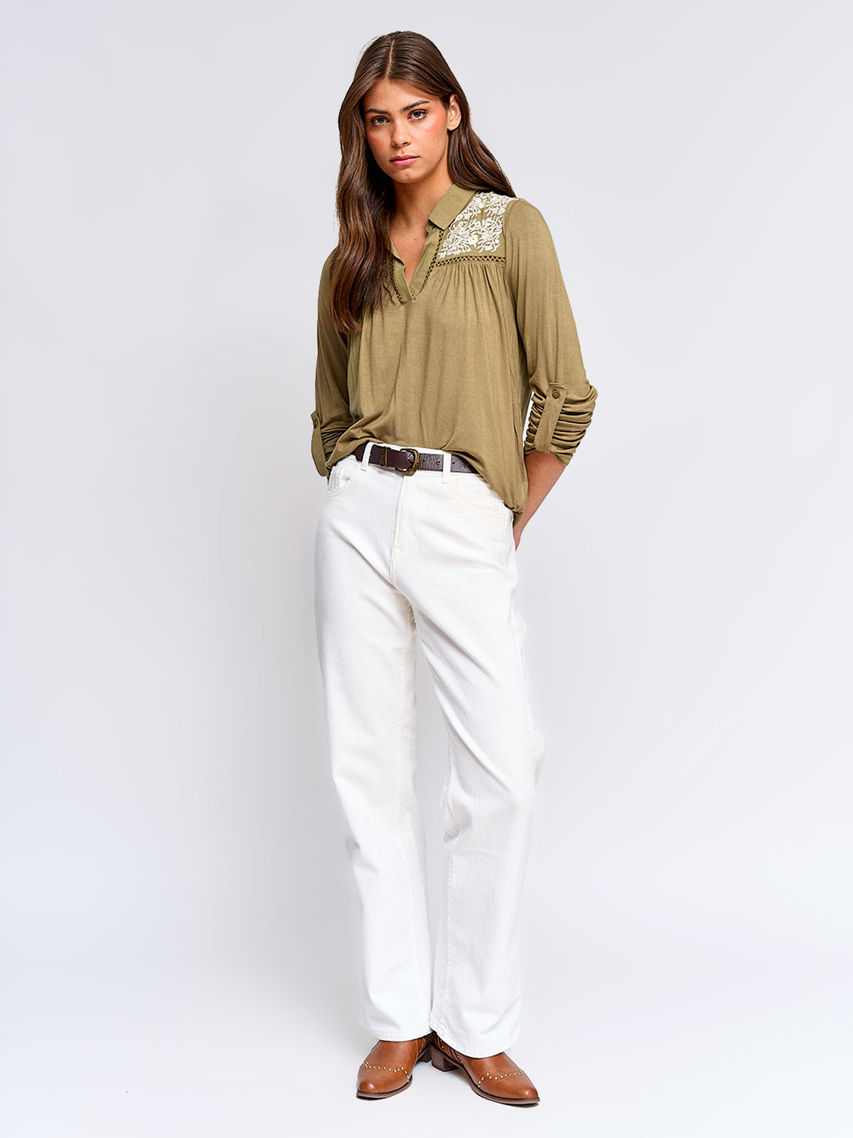 POLERA MUJER TATIENNE MANGA LARGA BORDADO - 4