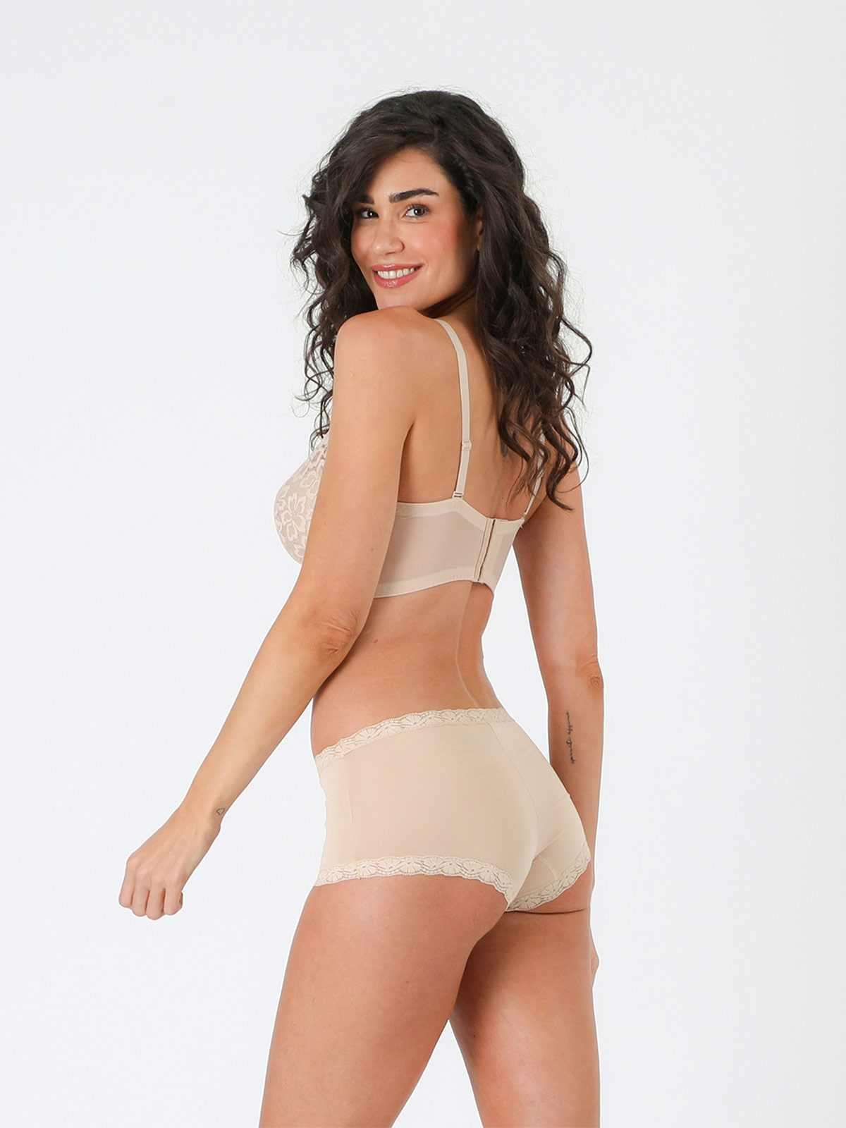 BRALETTE MAIDENFORM HALTER LACE - 2