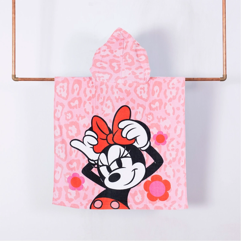 TOALLA CAPUCHA DISNEY MINNIE LEOP 60X120 CM - 2