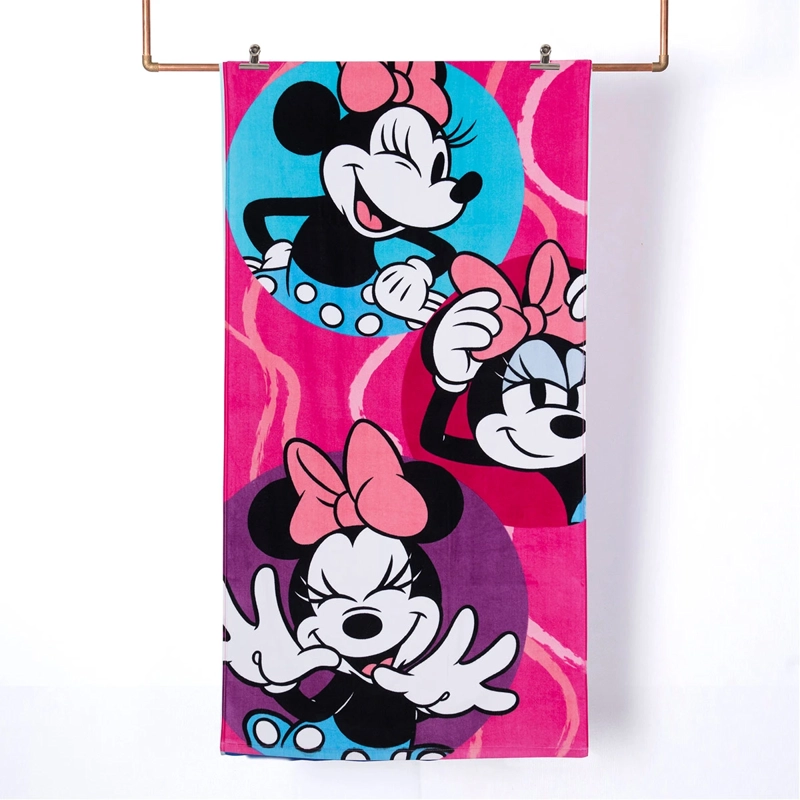 TOALLA DE PALYA DISNEY MINNIE CIRC 70X140 CM - 1