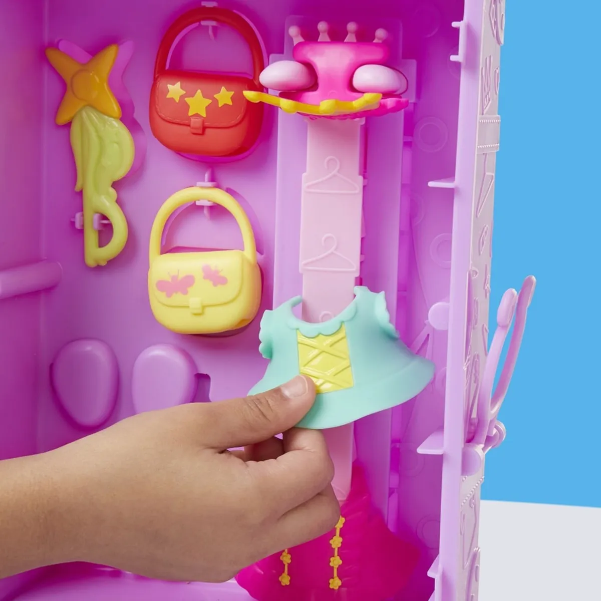 MUÑECA PEPPA PIG EL ARMARIO DE PEPPA - 9