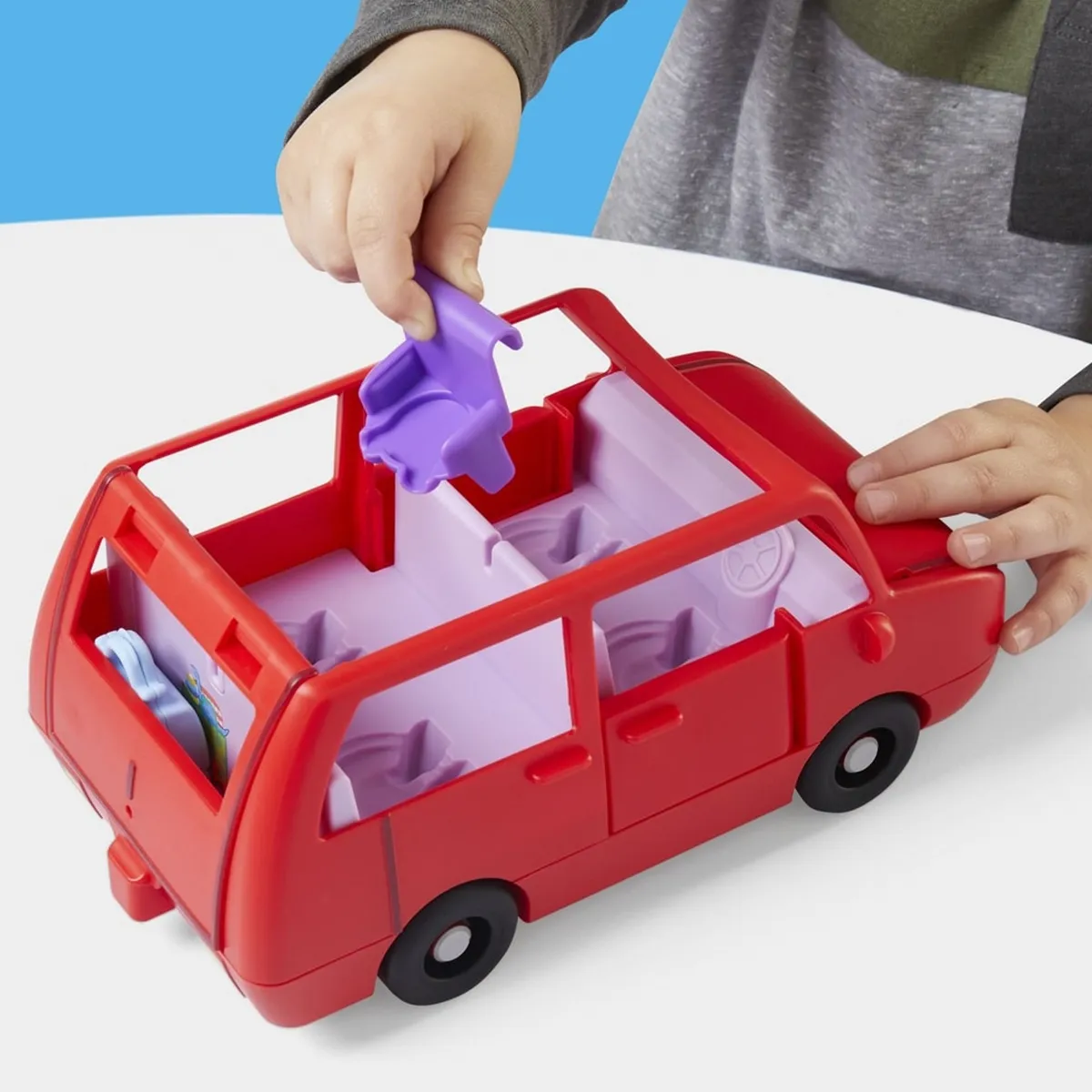 MUÑECA PEPPA PIG EL GRAN AUTO DE LA FAMILIA DE PEPPA - 8