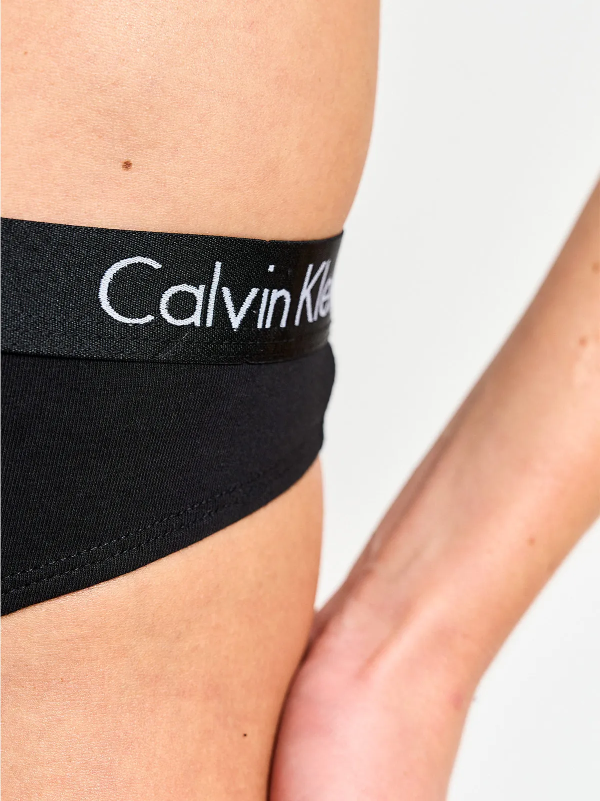 CALZÓN CALVIN KLEIN PACK X3 TANGA ALGODÓN - 4