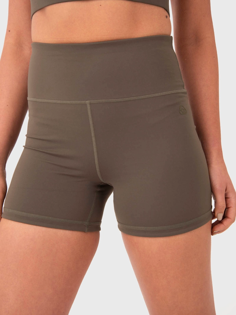 SHORT MUJER BODY & SOUL LE FLO - 3