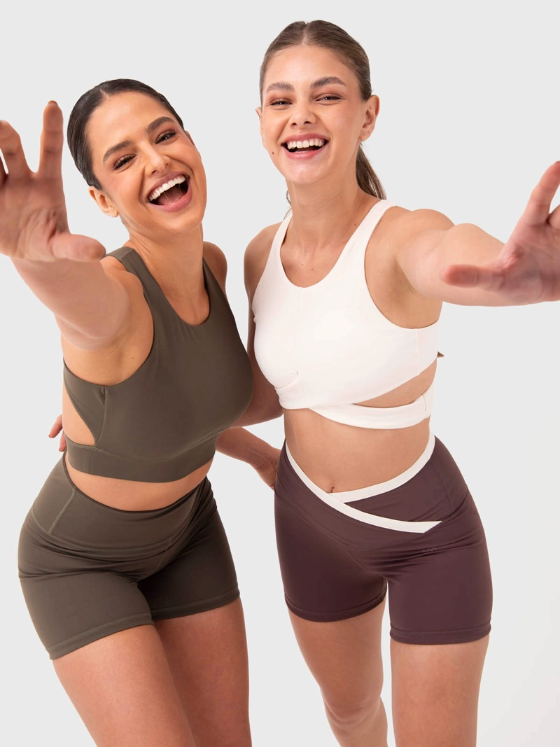 SHORT MUJER BODY & SOUL LE FLO - 4
