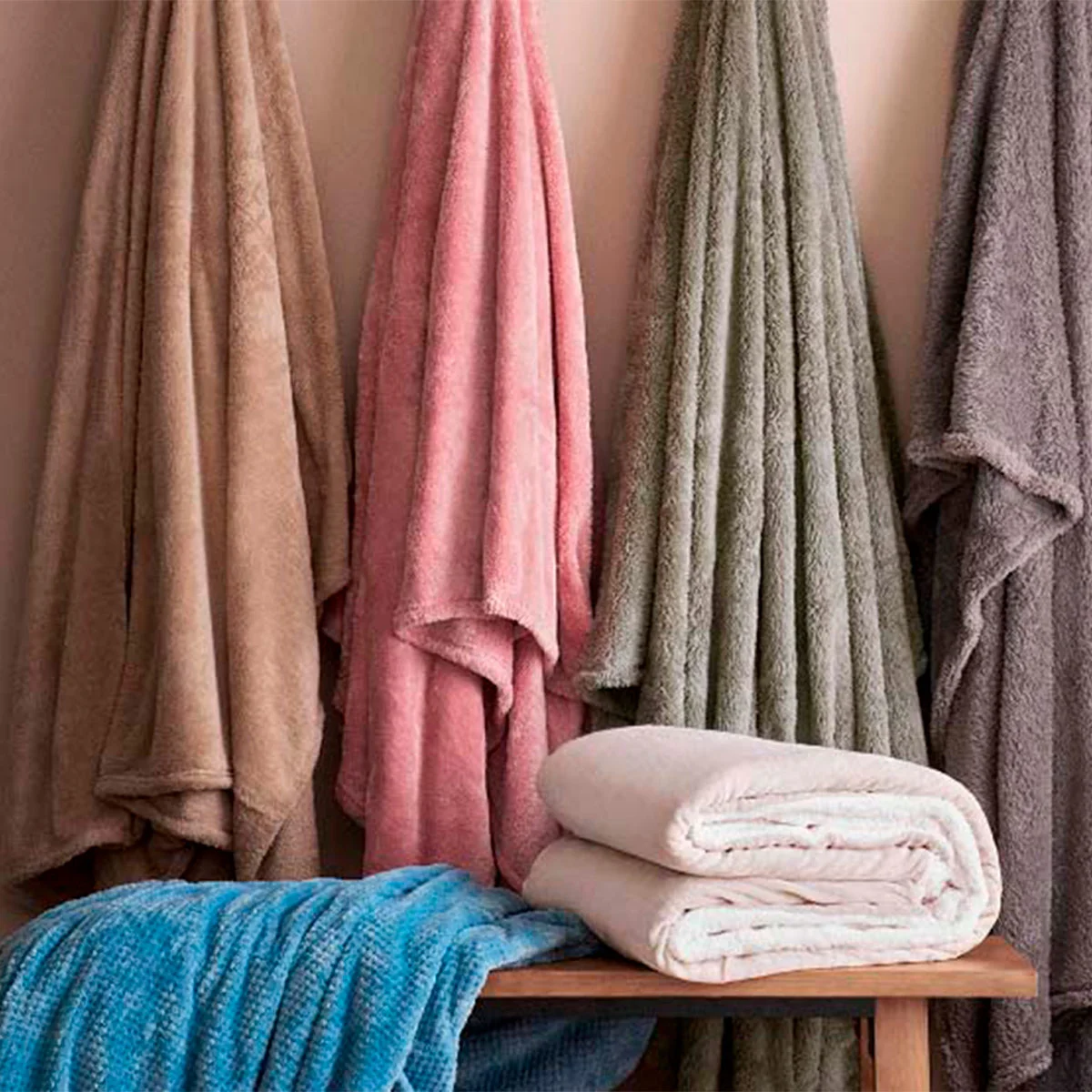 FRAZADA RIPLEY HOME NEW WAFFLE 1.5 PLAZAS TAUPE - 4