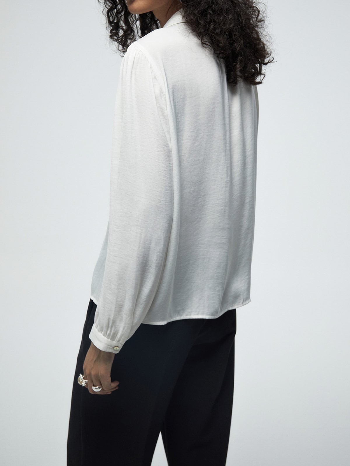 BLUSA MUJER SFERA MANGA LARGA LISA - 3