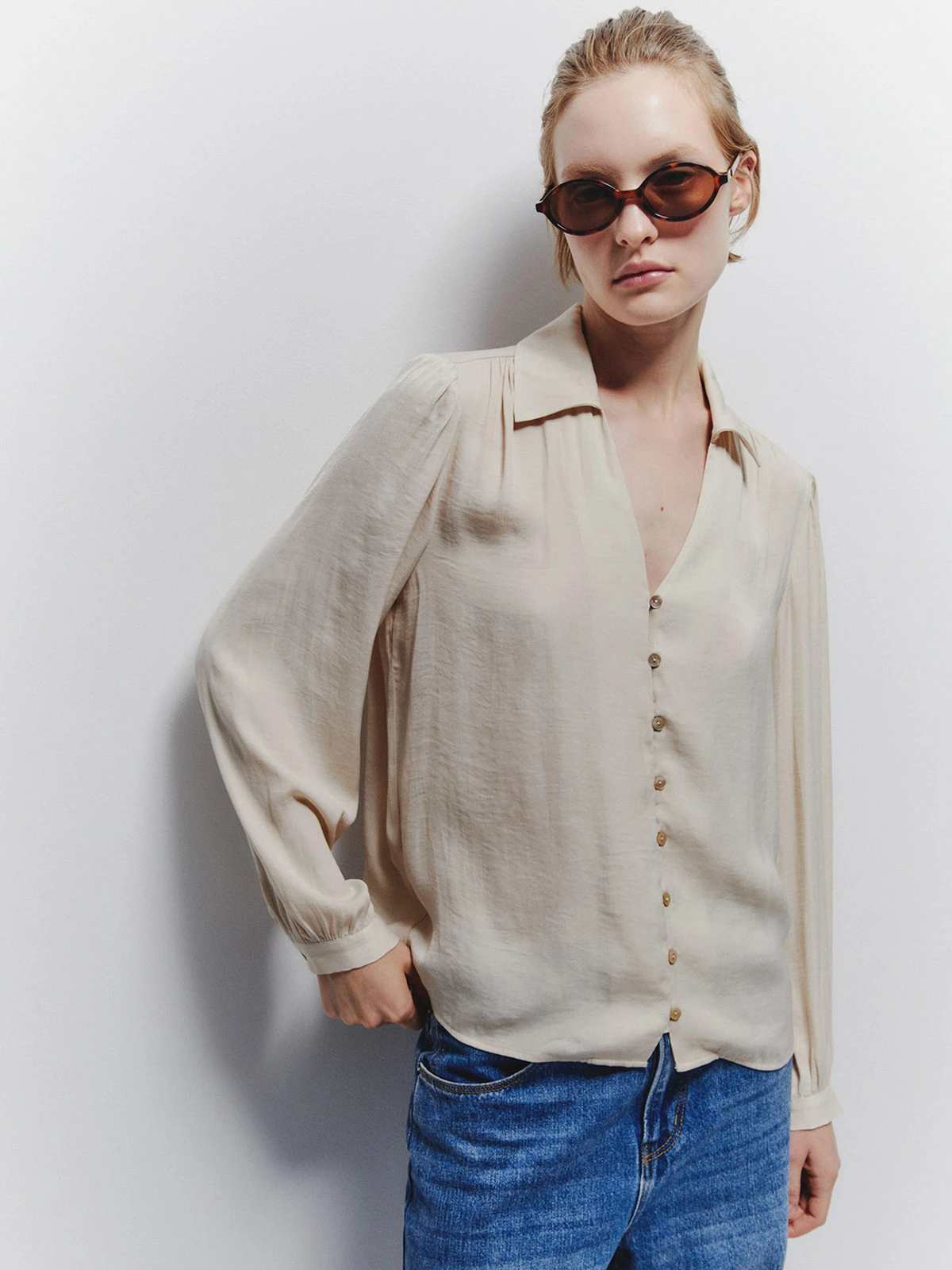 BLUSA MUJER SFERA MANGA LARGA BOTONES - 1
