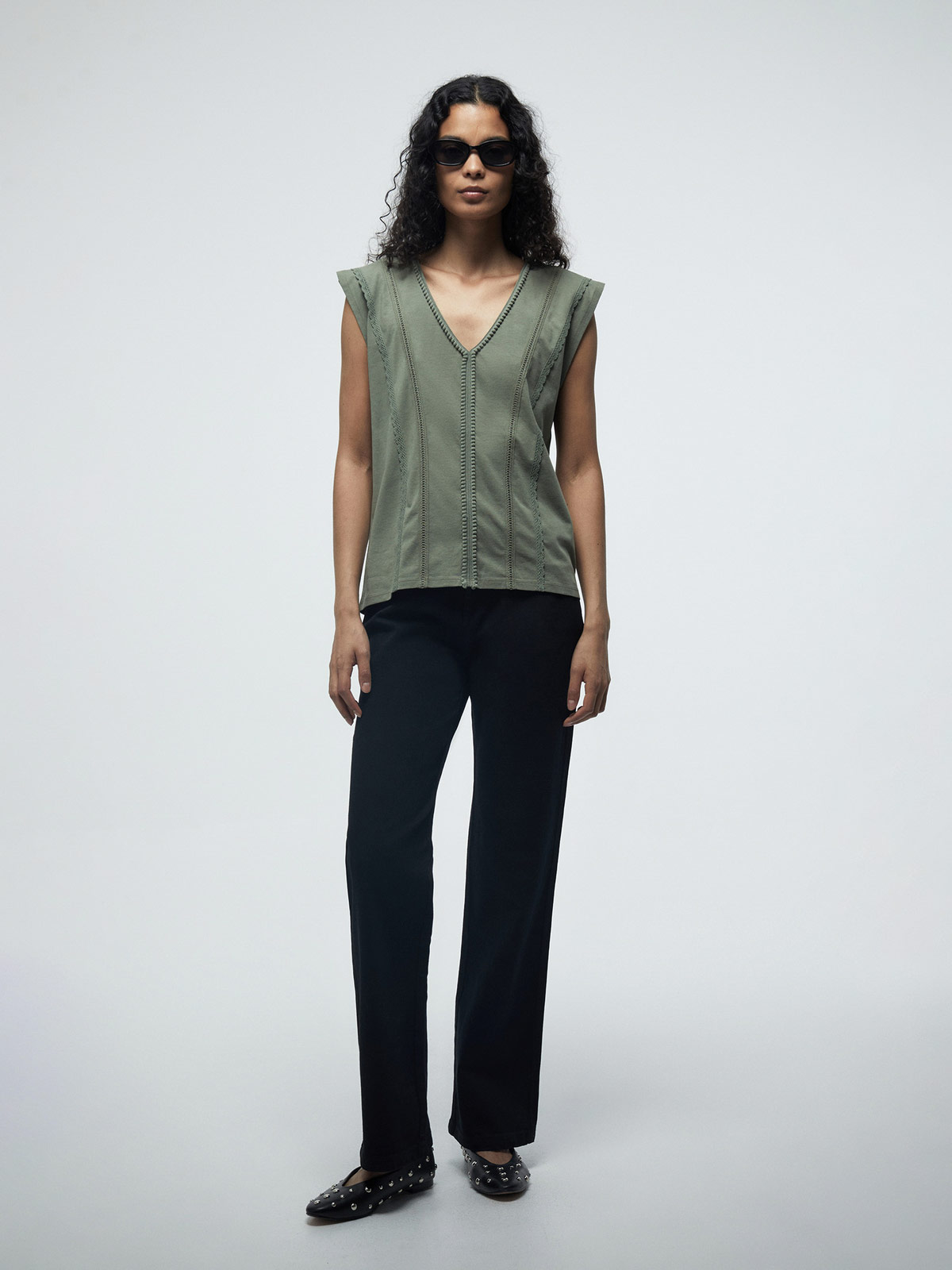 POLERA MUJER SFERA ALGODÓN SIN MANGAS BOLITAS - 1