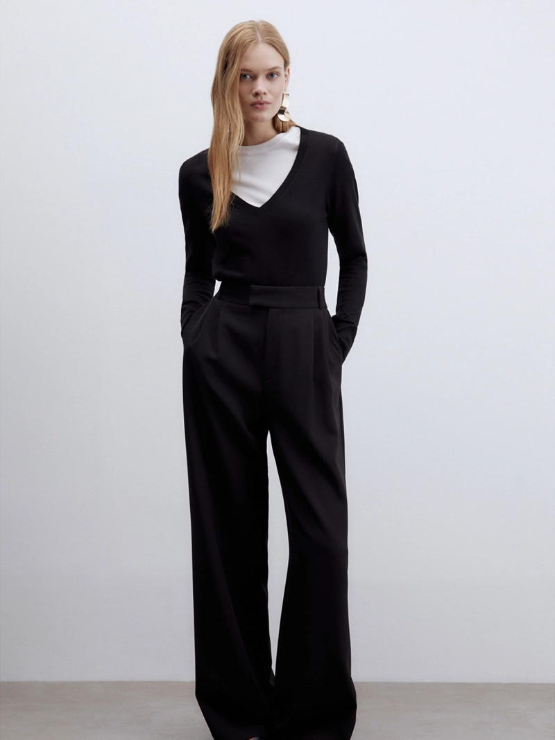 SWEATER MUJER SFERA CUELLO EN V MANGA LARGA - 1