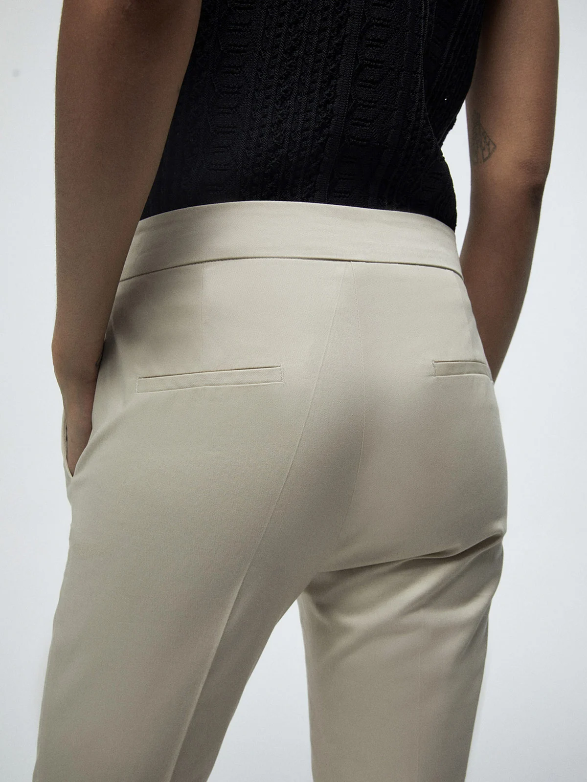 PANTALÓN MUJER SFERA ALGODÓN BÁSICO SATINADO - 4