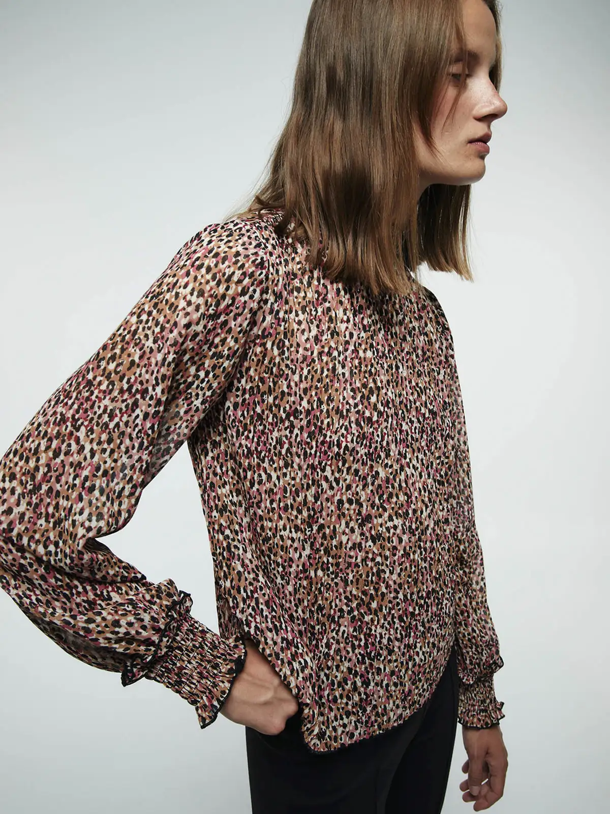 BLUSA MUJER SFERA MANGA LARGA PLISADA - 2