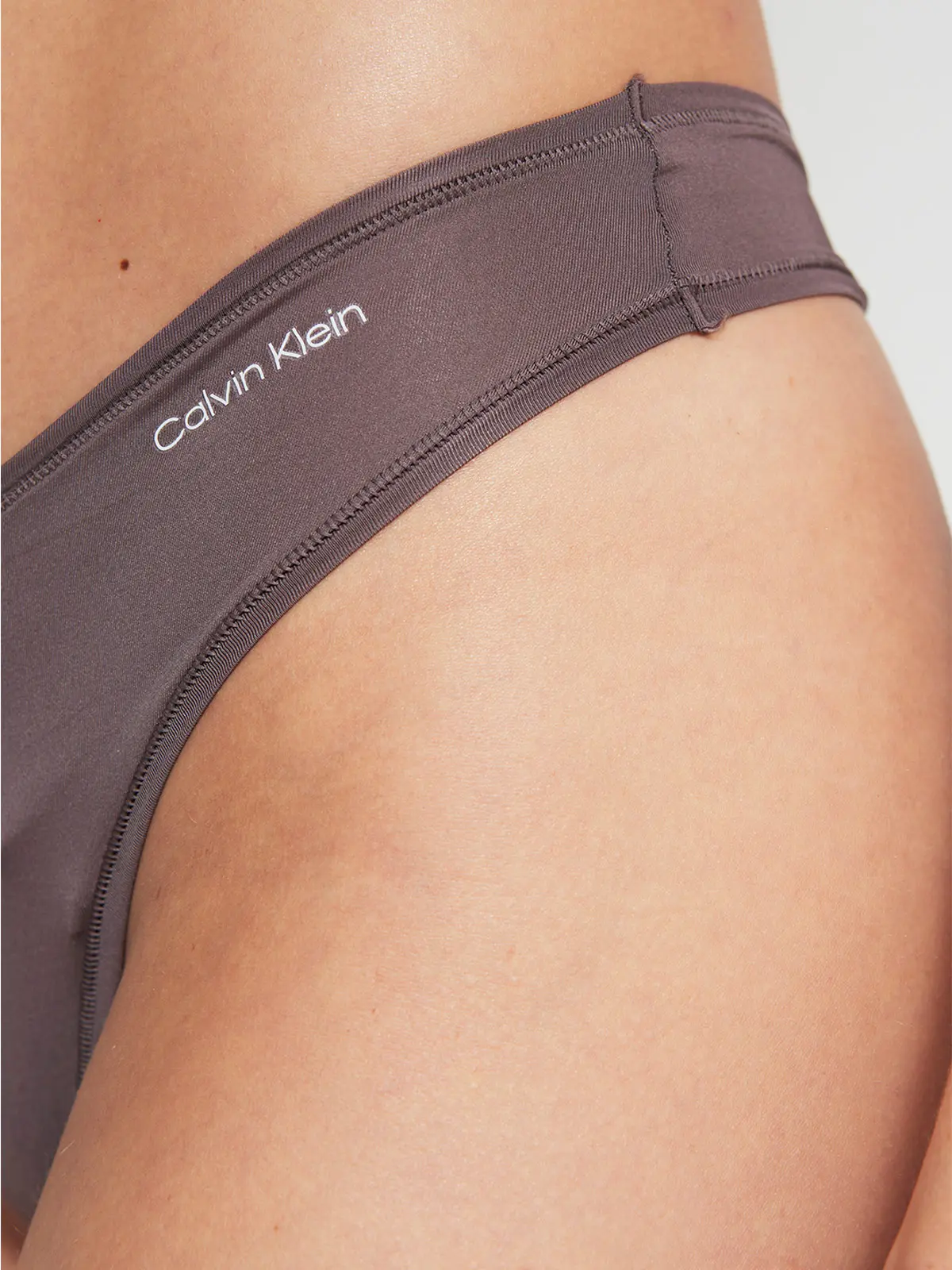 CALZÓN CALVIN KLEIN TANGA - 3