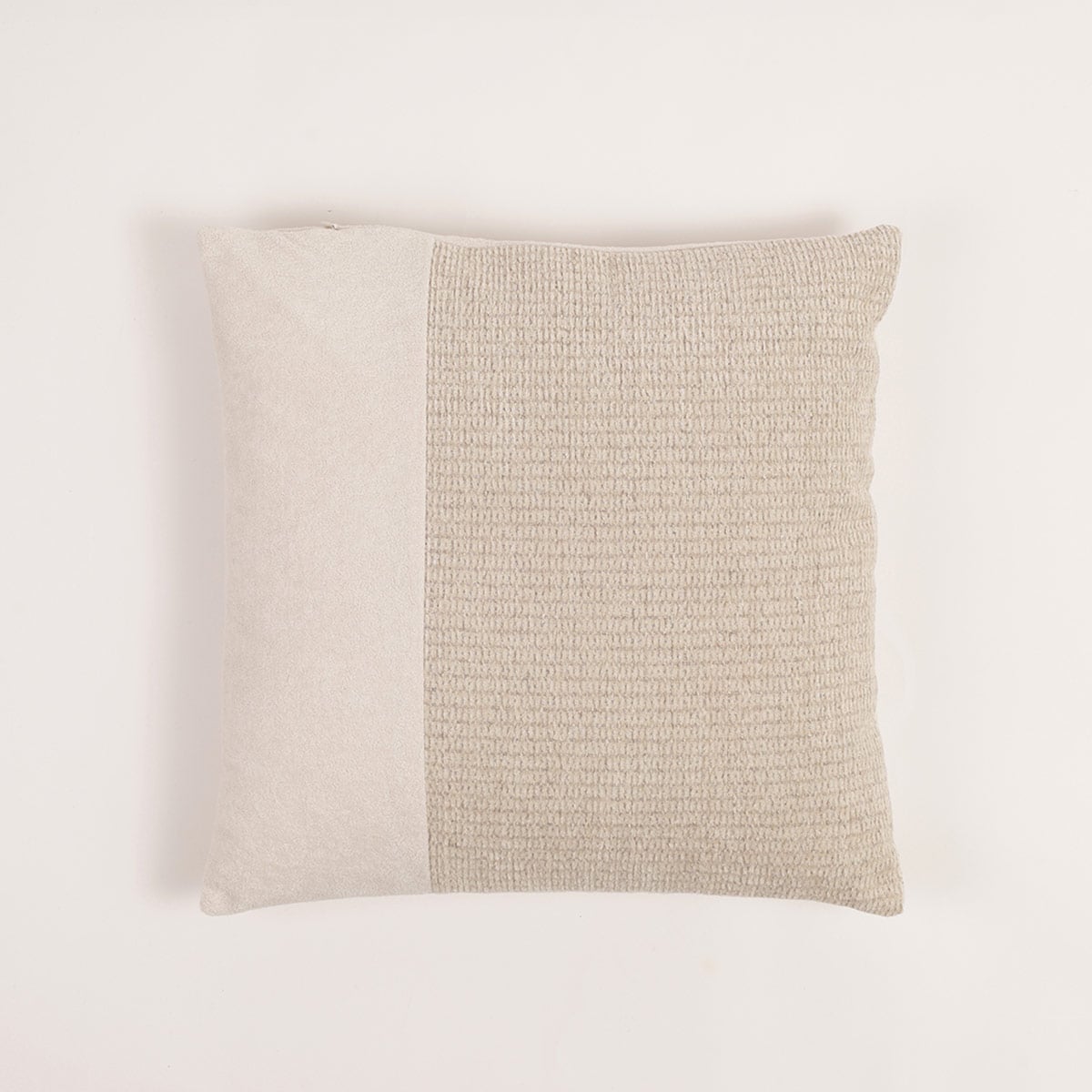 COJÍN DECORATIVO RIPLEY HOME LÍNEAS TEXTURA 45X45 CM BEIGE