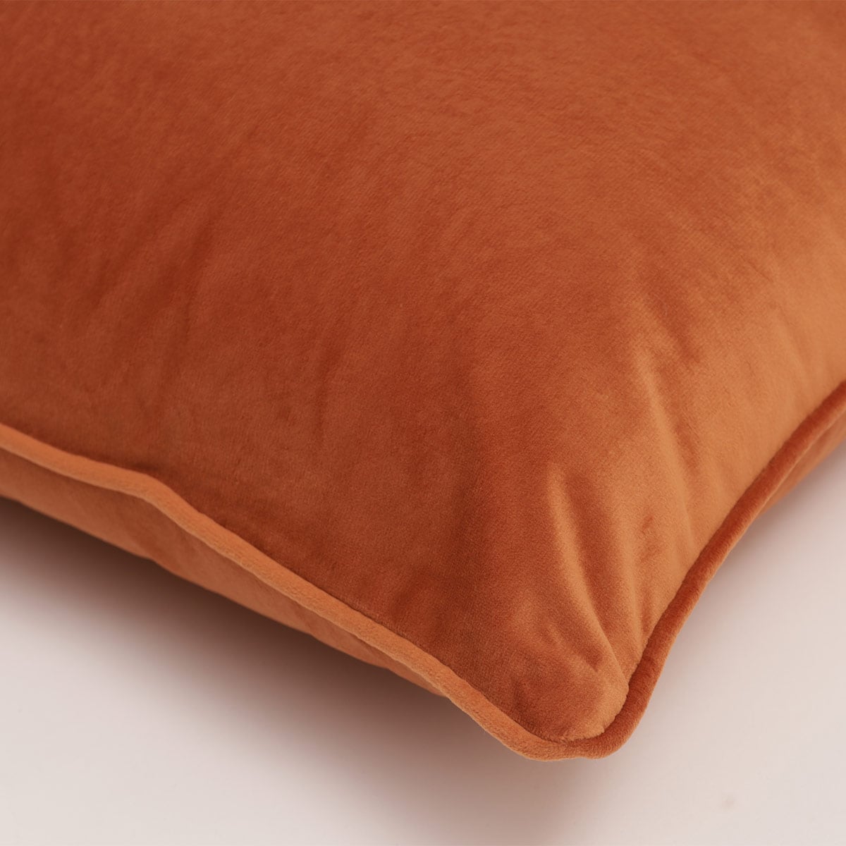 COJÍN DECORATIVO RIPLEY HOME VELVET 50X50 CM LACRE - 3