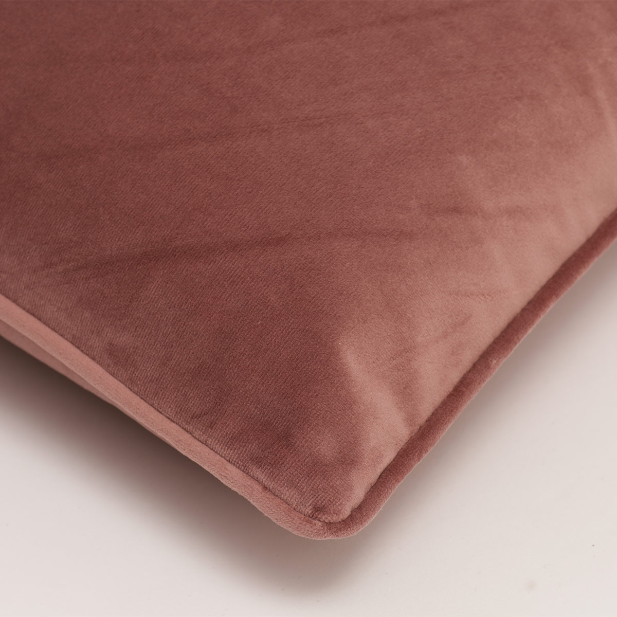 COJÍN DECORATIVO RIPLEY HOME VELVET 50X50 CM PALO ROSA - 3